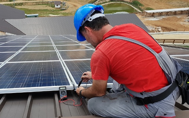 installateur de panneaux solaires